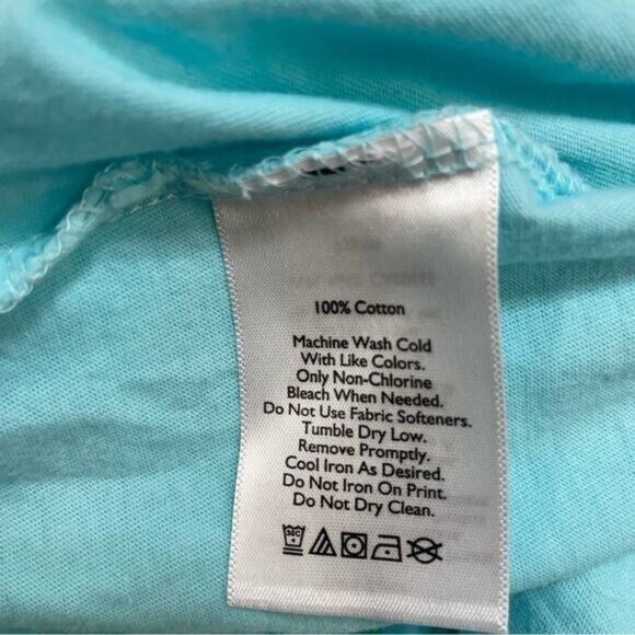 V-neck Pocket T-shirt Size Large light blue aqua short sleeve tee - Picture 5 of 8